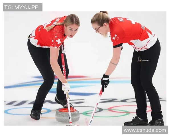 瑞士与中国女子冰壶锦标赛激战正酣精彩瞬间回顾与分析